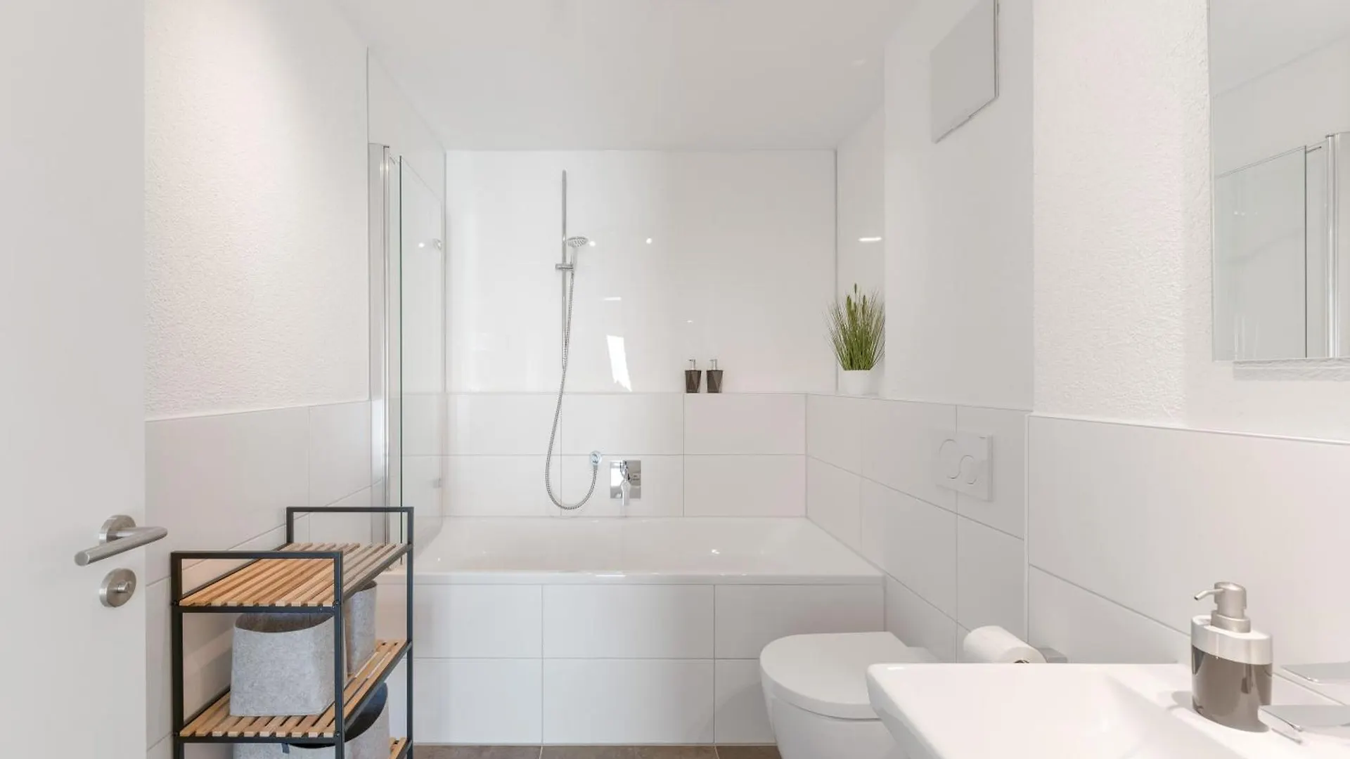 Finest Design Stuttgart Airport Messe Apartment Ostfildern Germany